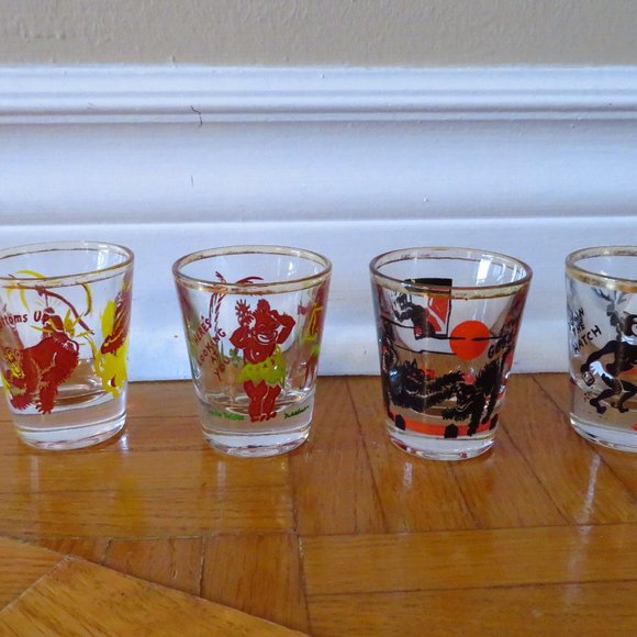 4 Vintage Rumpus Shot Glasses, Federal Glass Jungle Natives "Here's Lookin at Yo - Picture 1 of 7